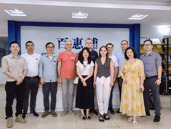 熱烈歡迎俄羅斯客戶蒞臨我司參觀指導